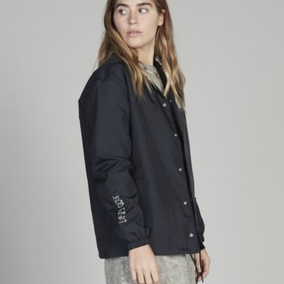 Quiksilver Black Coach Jacket - Picture 4 of 12